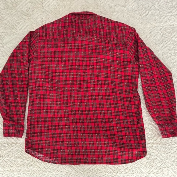 “Haband” Men’s Red and Black Plaid Men's Snap Down Shirt sz: large - Picture 7 of 7
